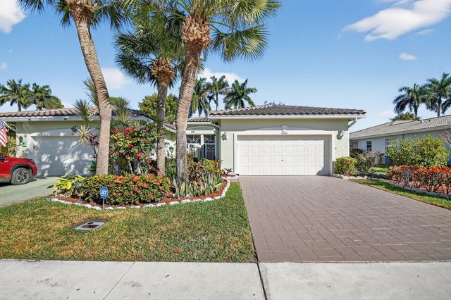 10664 Royal Caribbean Circle 10664, Boynton Beach, FL 33437