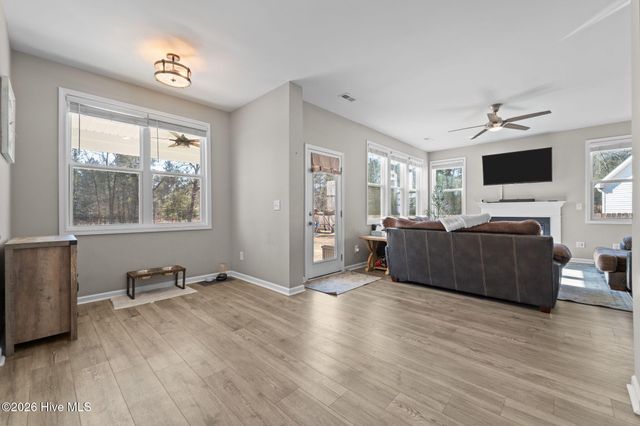 218 Woodsrun Street, Raeford, NC 28376