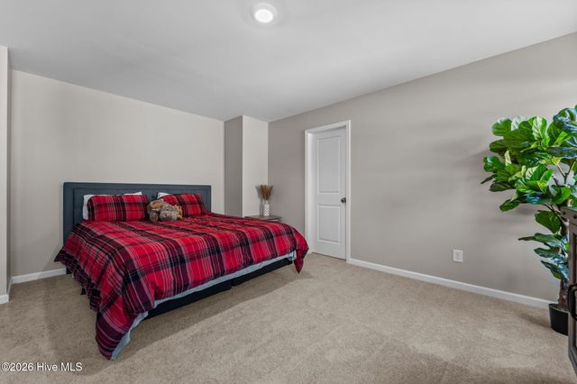 218 Woodsrun Street, Raeford, NC 28376