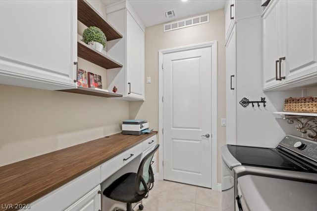 44 Stone Yucca Court, Henderson, NV 89011