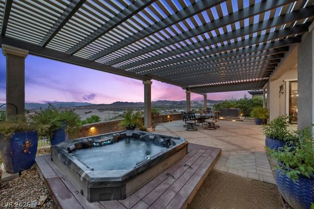 44 Stone Yucca Court, Henderson, NV 89011