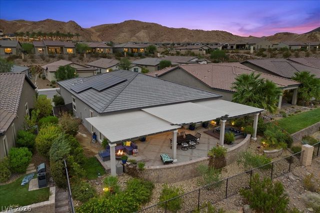 44 Stone Yucca Court, Henderson, NV 89011