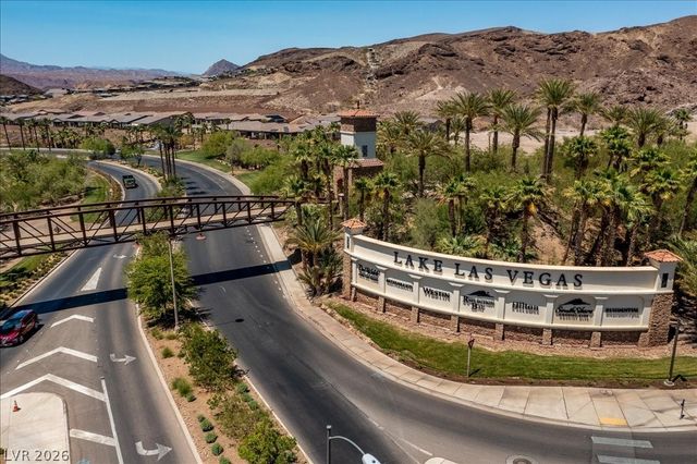 44 Stone Yucca Court, Henderson, NV 89011