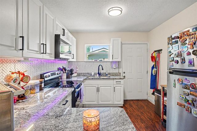 614 W 6TH STREET, Lakeland, FL 33805