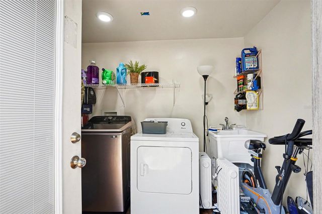 614 W 6TH STREET, Lakeland, FL 33805