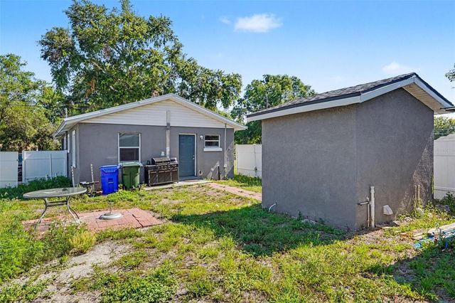 614 W 6TH STREET, Lakeland, FL 33805