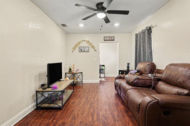 614 W 6TH STREET, Lakeland, FL 33805
