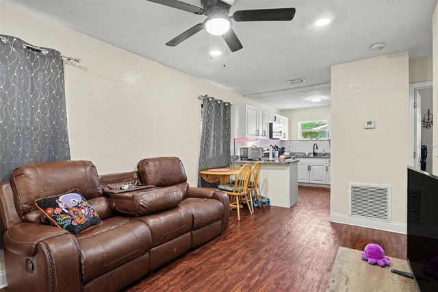 614 W 6TH STREET, Lakeland, FL 33805