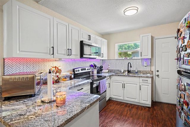 614 W 6TH STREET, Lakeland, FL 33805