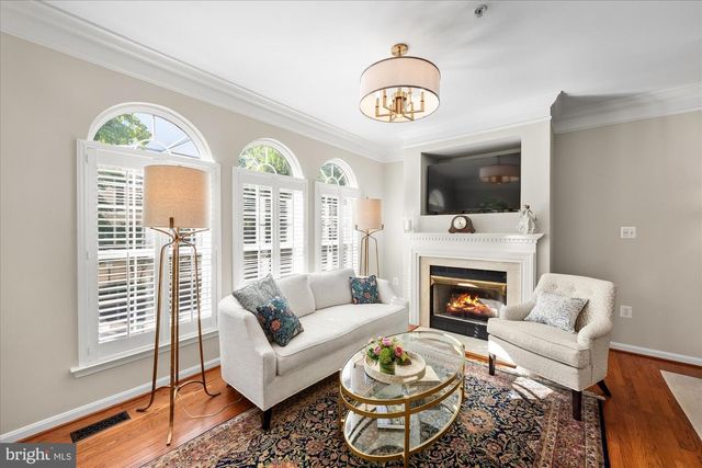 166 COMAY TER, Alexandria, VA 22304