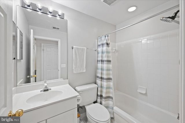 166 COMAY TER, Alexandria, VA 22304