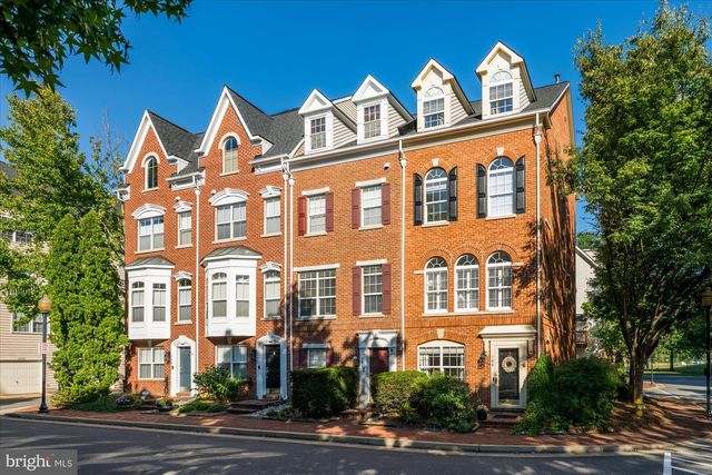 166 COMAY TER, Alexandria, VA 22304
