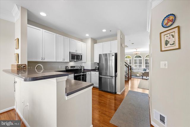 166 COMAY TER, Alexandria, VA 22304