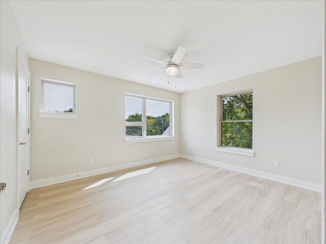 2911 N 4th Street, Minneapolis, MN 55411