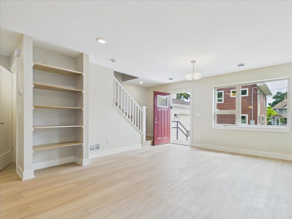 2911 N 4th Street, Minneapolis, MN 55411 — photo 5