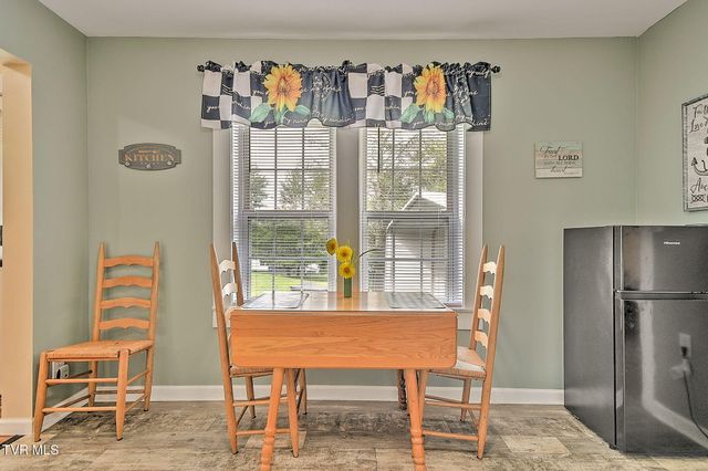 124 Voncannon Drive, Johnson City, TN 37601