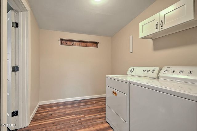124 Voncannon Drive, Johnson City, TN 37601