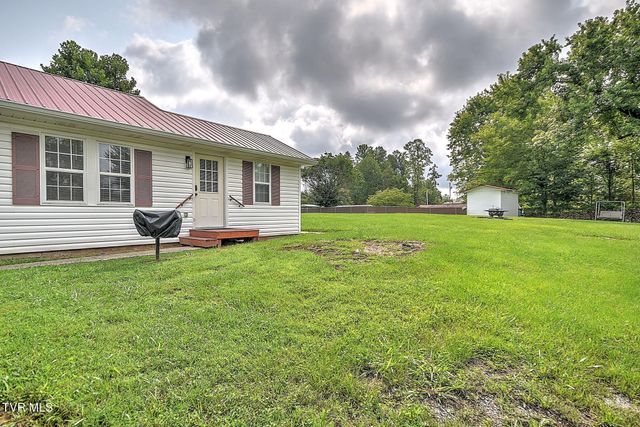 124 Voncannon Drive, Johnson City, TN 37601