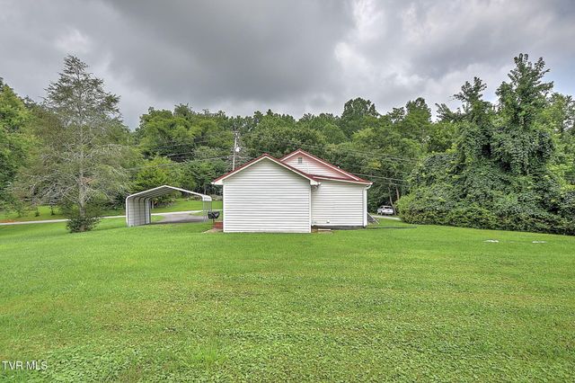 124 Voncannon Drive, Johnson City, TN 37601