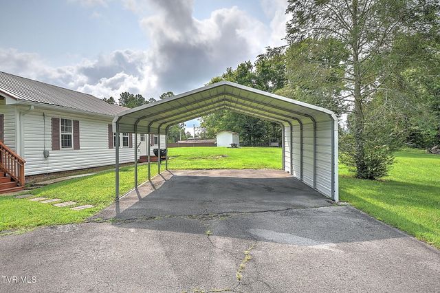 124 Voncannon Drive, Johnson City, TN 37601