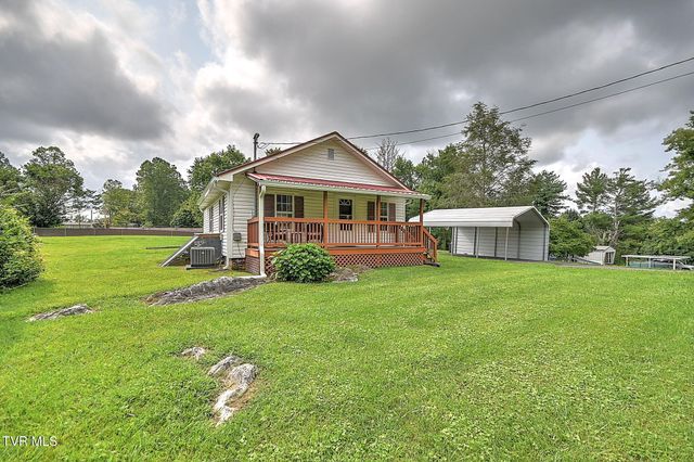 124 Voncannon Drive, Johnson City, TN 37601