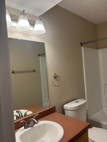 10020 El Patron Road SW, Albuquerque, NM 87121