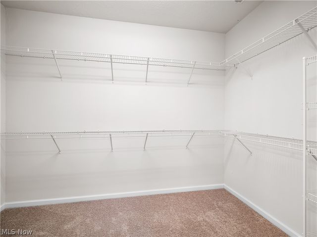 38145 Revere Drive, North Ridgeville, OH 44039