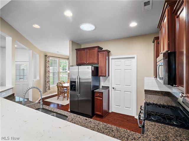 38145 Revere Drive, North Ridgeville, OH 44039