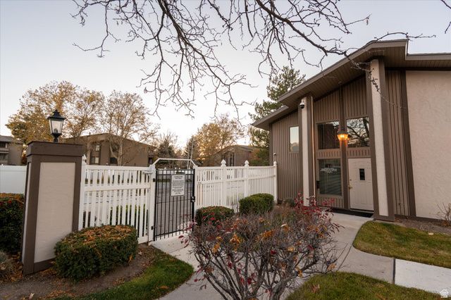 888 E 6895 S, Midvale, UT 84047