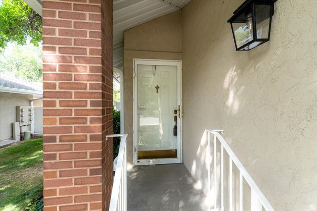 888 E 6895 S, Midvale, UT 84047