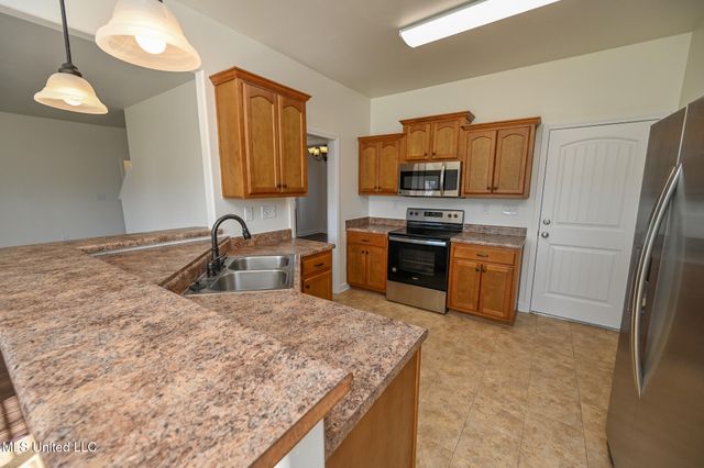 6329 Asbury Place, Olive Branch, MS 38654