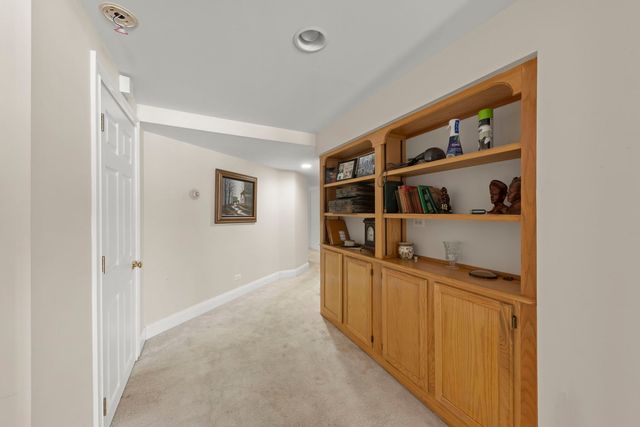 800 Ingalton Avenue, West Chicago, IL 60185