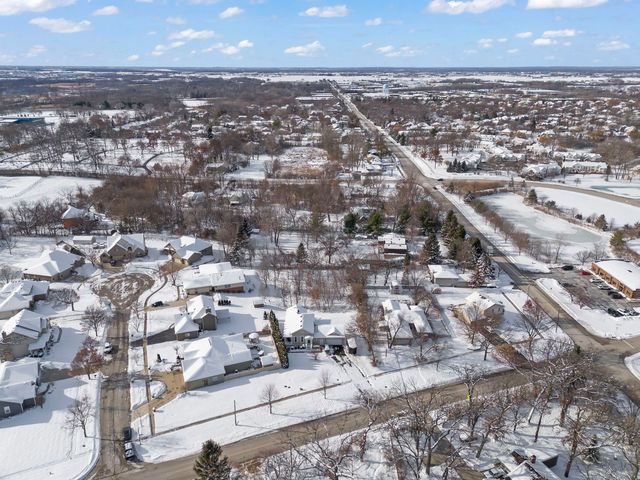 800 Ingalton Avenue, West Chicago, IL 60185