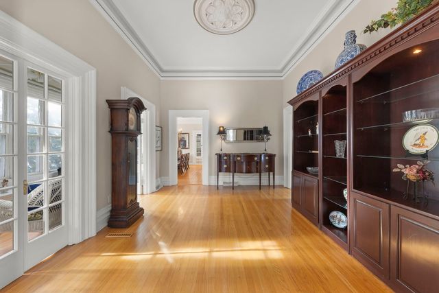 800 Ingalton Avenue, West Chicago, IL 60185