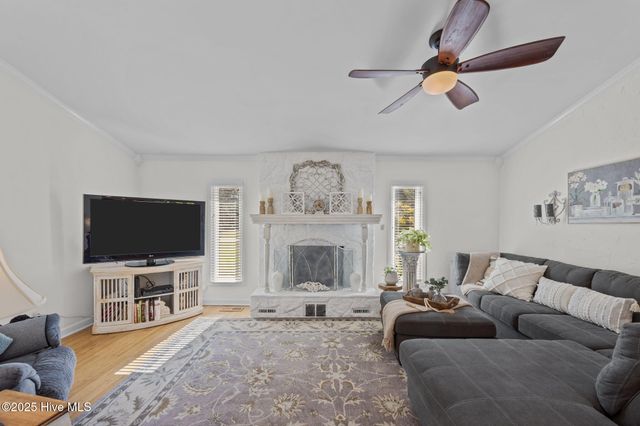 3105 Side Saddle Lane, New Bern, NC 28562