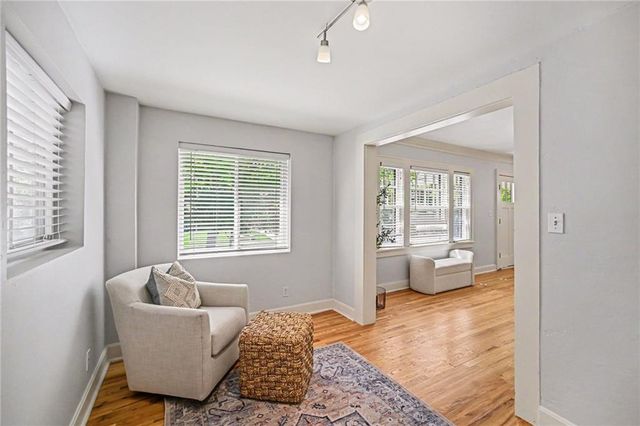 428 W 58TH Terrace, Kansas City, MO 64113