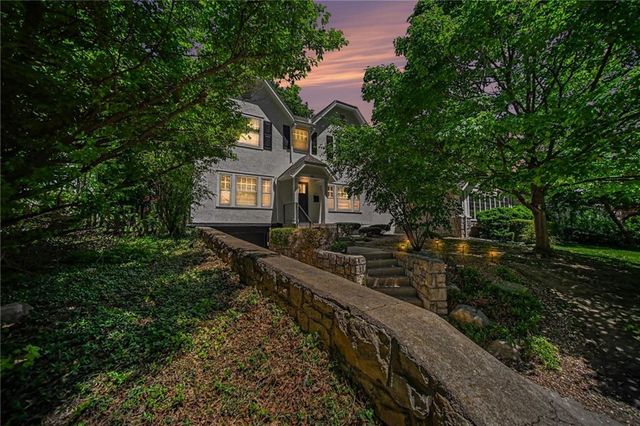 428 W 58TH Terrace, Kansas City, MO 64113