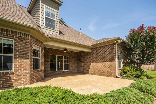 420 LEWIS FAIRWAY CIR, Oakland, TN 38060