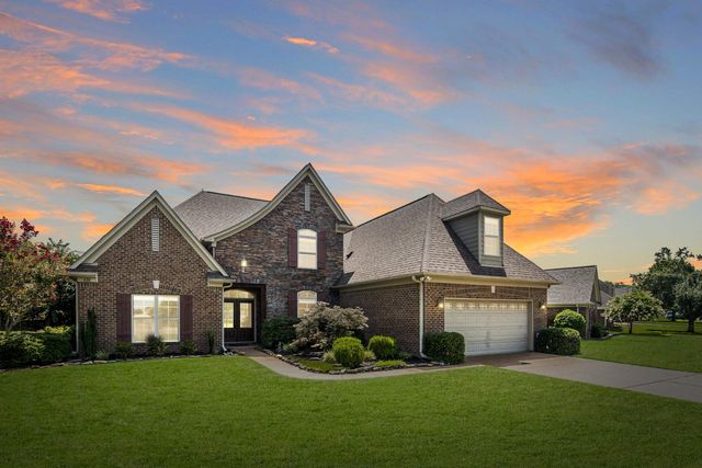 420 LEWIS FAIRWAY CIR, Oakland, TN 38060