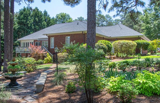 31 Juniper Creek Boulevard, Pinehurst, NC 28374