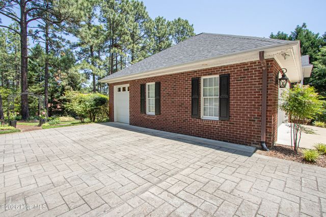 31 Juniper Creek Boulevard, Pinehurst, NC 28374