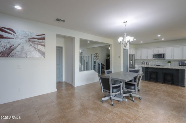 40748 W CHAMBERS Drive, Maricopa, AZ 85138