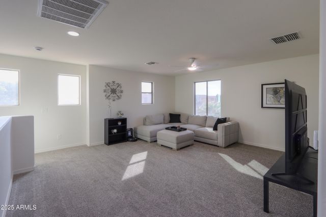 40748 W CHAMBERS Drive, Maricopa, AZ 85138