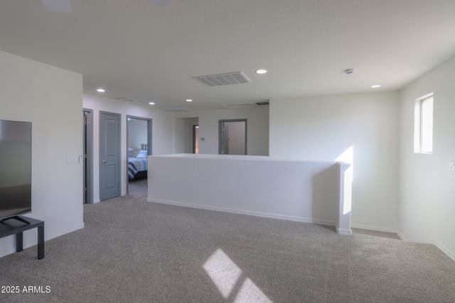 40748 W CHAMBERS Drive, Maricopa, AZ 85138