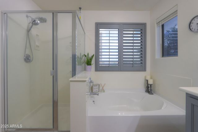 40748 W CHAMBERS Drive, Maricopa, AZ 85138