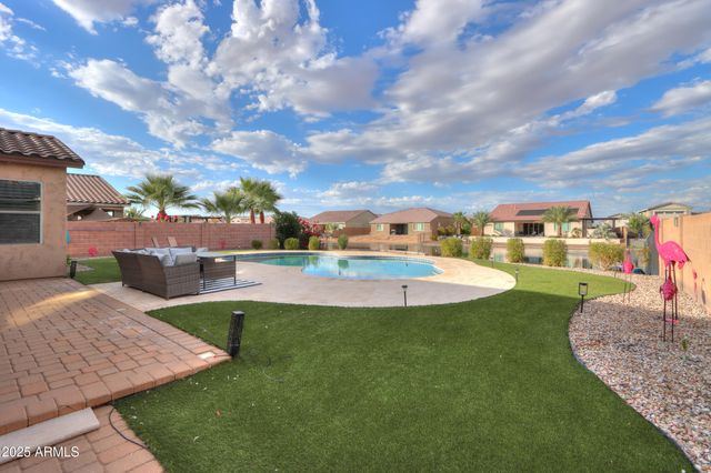 40748 W CHAMBERS Drive, Maricopa, AZ 85138