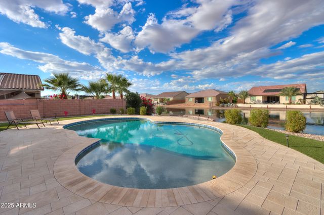 40748 W CHAMBERS Drive, Maricopa, AZ 85138