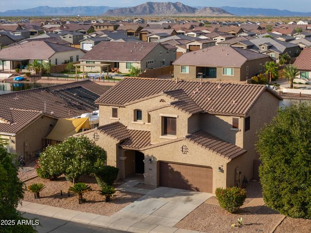 40748 W CHAMBERS Drive, Maricopa, AZ 85138