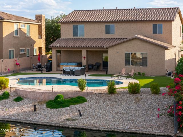 40748 W CHAMBERS Drive, Maricopa, AZ 85138