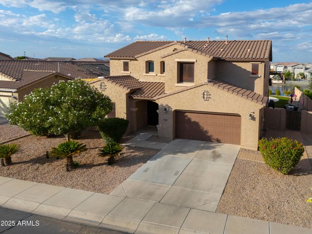 40748 W CHAMBERS Drive, Maricopa, AZ 85138